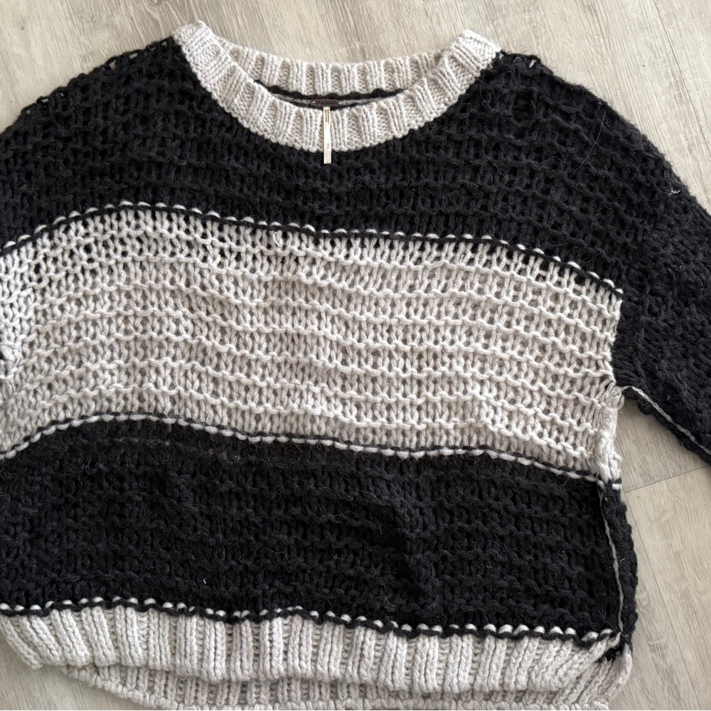 Free People Black and Cream Knit Sweater